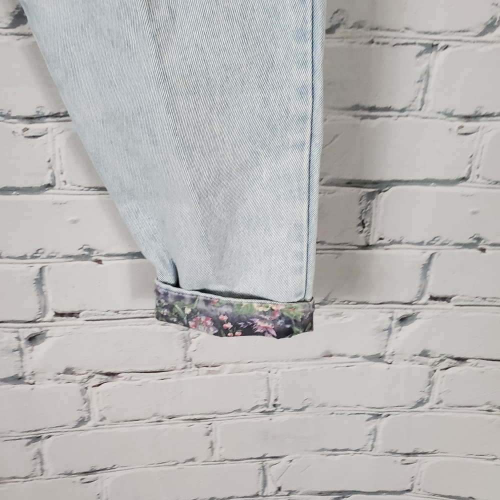 Vintage Floral Patch Balloon Leg Jeans - Picture 6 of 7